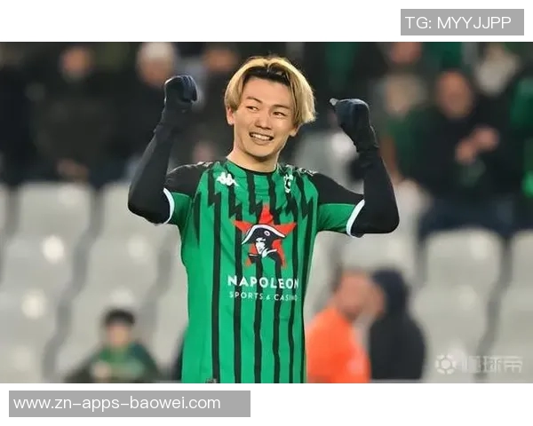 上田绮世梅开二度绝杀费耶诺德登顶荷甲射手王争夺战