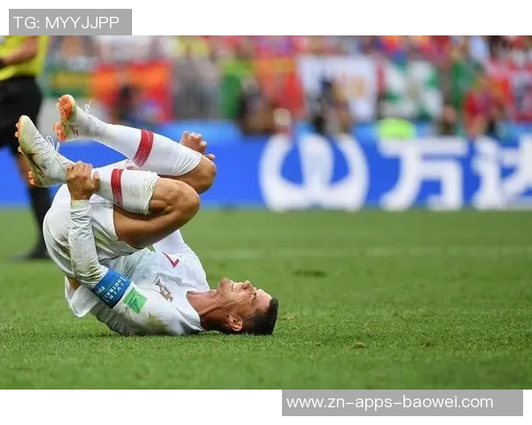 C罗职业生涯红牌统计揭秘肘击踢人假摔三大罪状分析 C罗职业生涯红牌统计揭秘肘击踢人假摔三大罪状分析